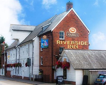 The Riverside Inn Челмсфорд Экстерьер фото